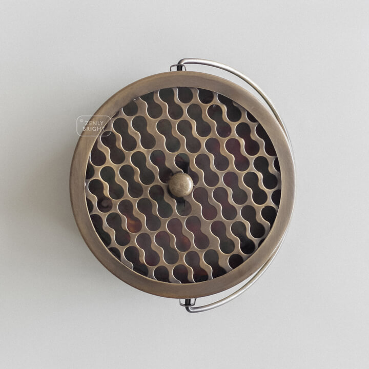 canggu-seminyak-kuta-ubud-mosquito-coil-holder-tanaka-rustic-color