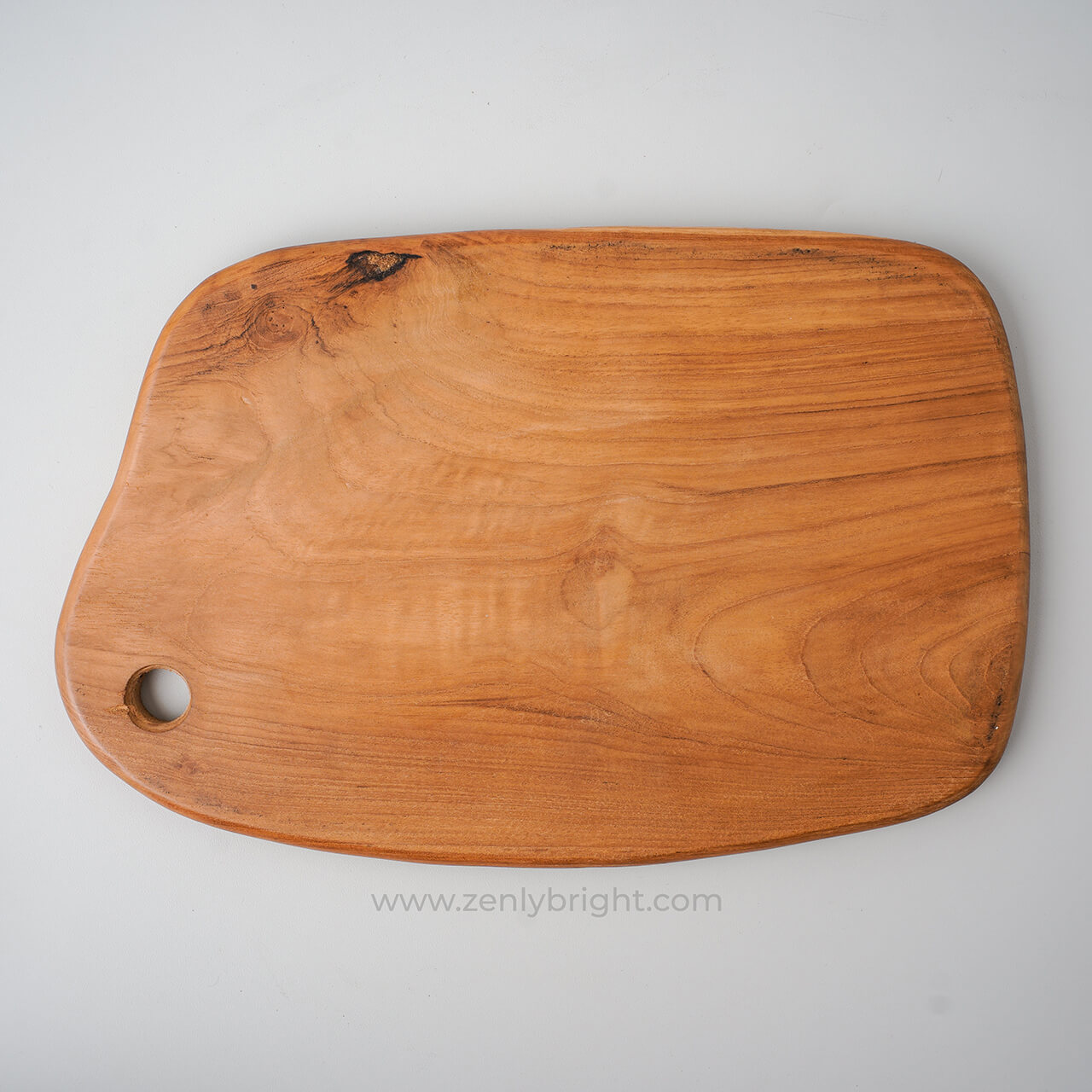 caption-cutting-board-zenly-bright