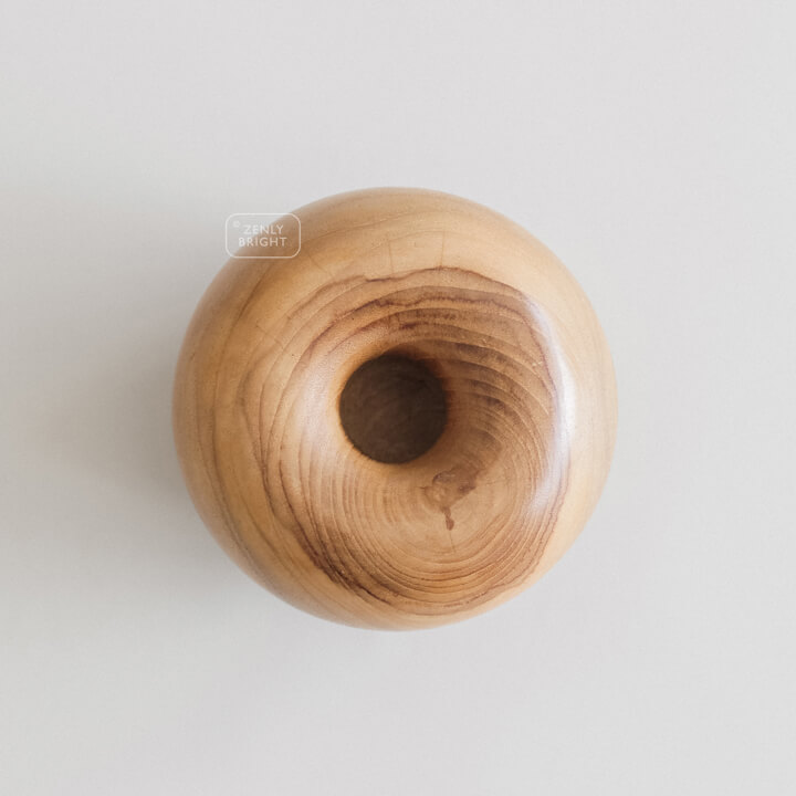 detail-moyo-vase-zenly-bright-home-living-home-decoration