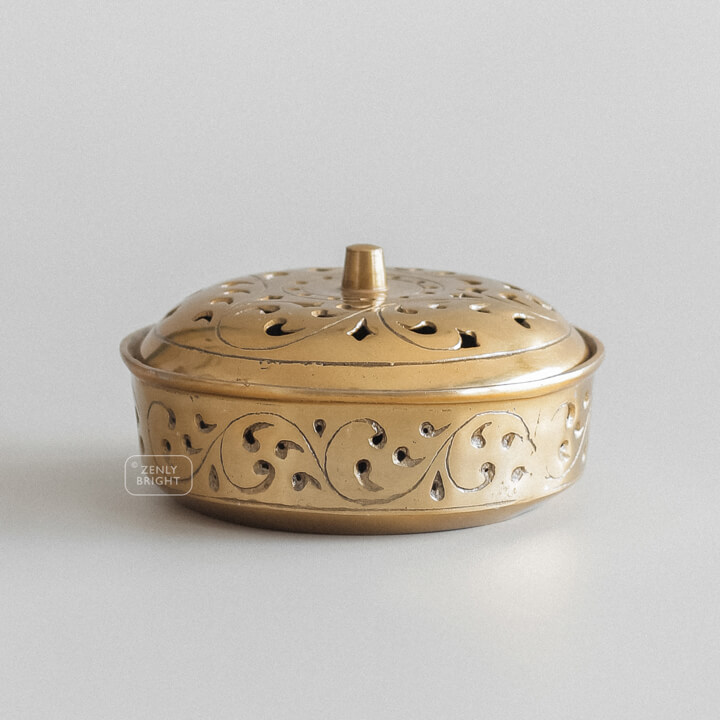 hotel-villa-javas-mosquito-coil-holder-gold