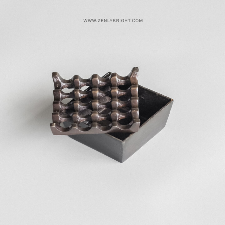 indonesia-ashtray-manufacturer-supplier-rustic-aluminium-16-holes-square