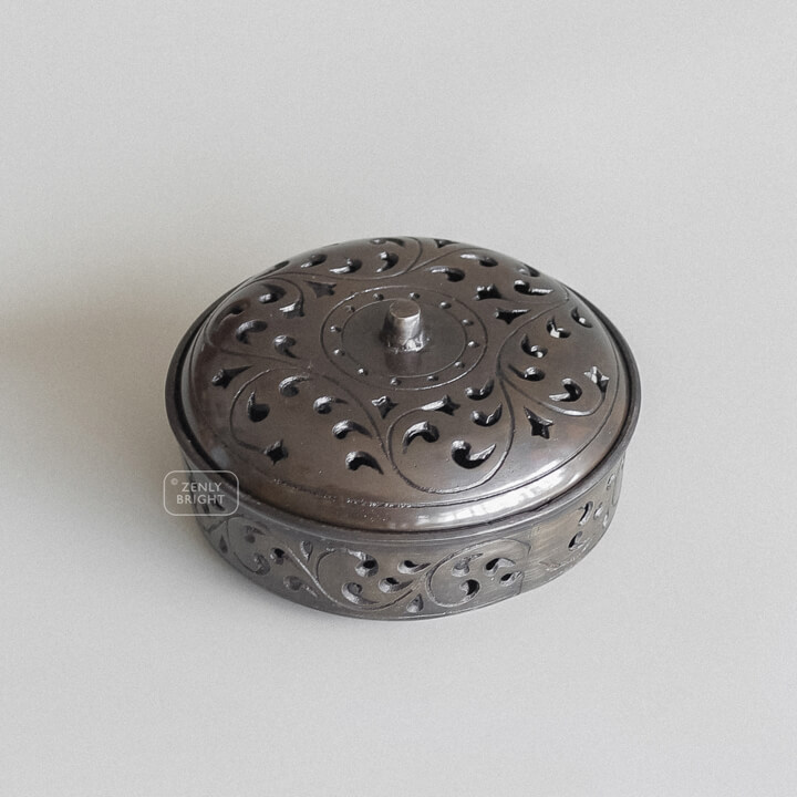 javas-mosquito-coil-holder-supplier-hotel-villa-bali-canggu-ubud-rustic-color