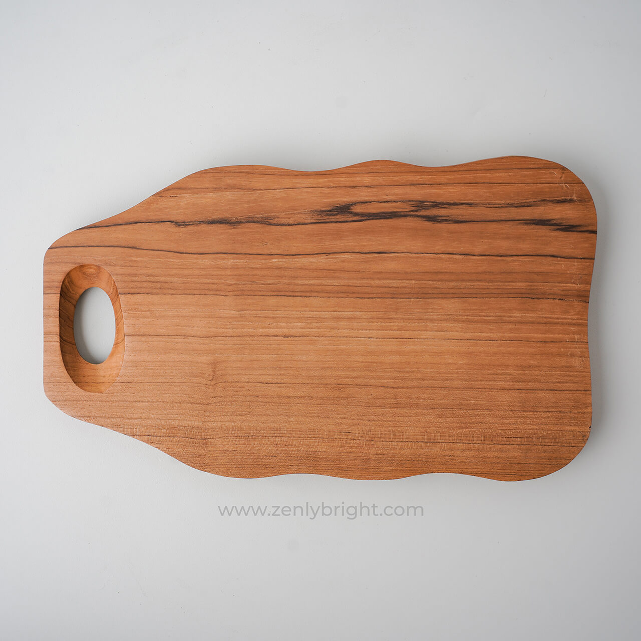 lucid-cutting-board-canggu-bali