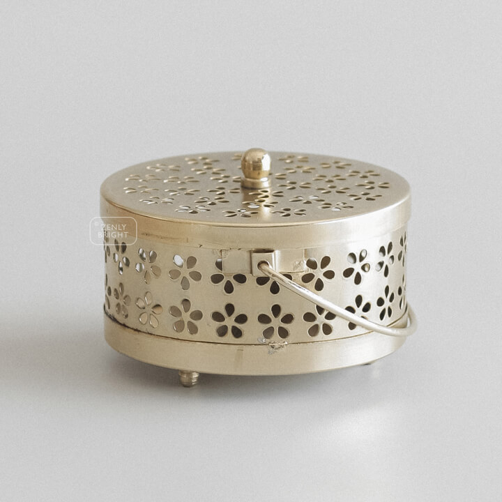 mosquito-coil-holder-gold-color-tanwira-zenly-bright-bali-indonesia