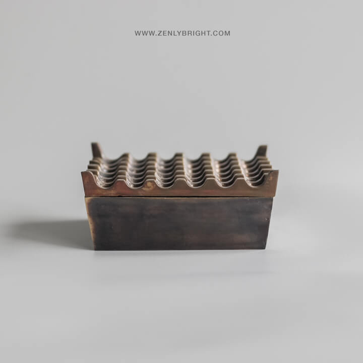 premium-brass-ashtray-craft-rustic-36-holes-square-indonesia-supplier