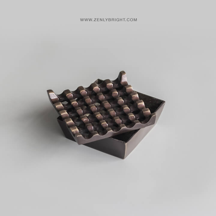 rustic-brass-ashtray-25-holes-supplier-hotel-villa-coffeeshop