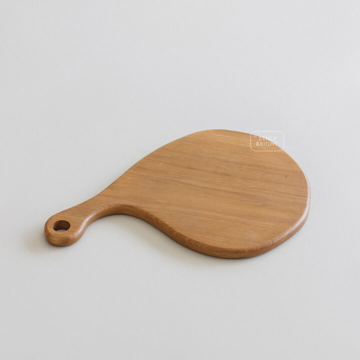 sturdy-and-durable-teak-wood-cutting-board-kuler-zenly-bright-wooden-ware-bali