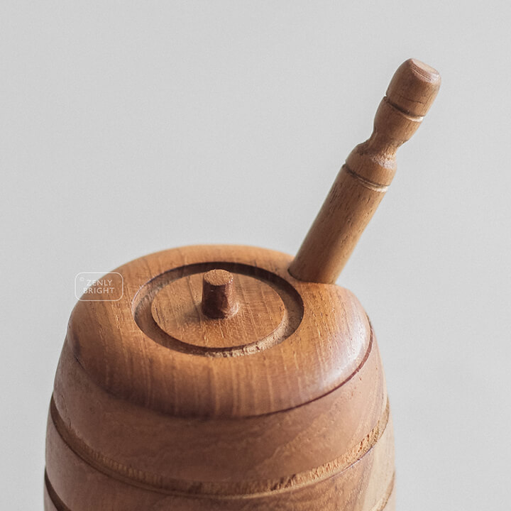 taba-honey-jar-detail-photo-woodenware