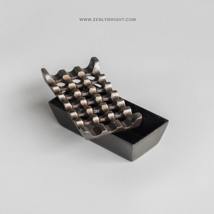 villa-hotel-cafe-ashtray-rustic-aluminium-18-holes-rectangle
