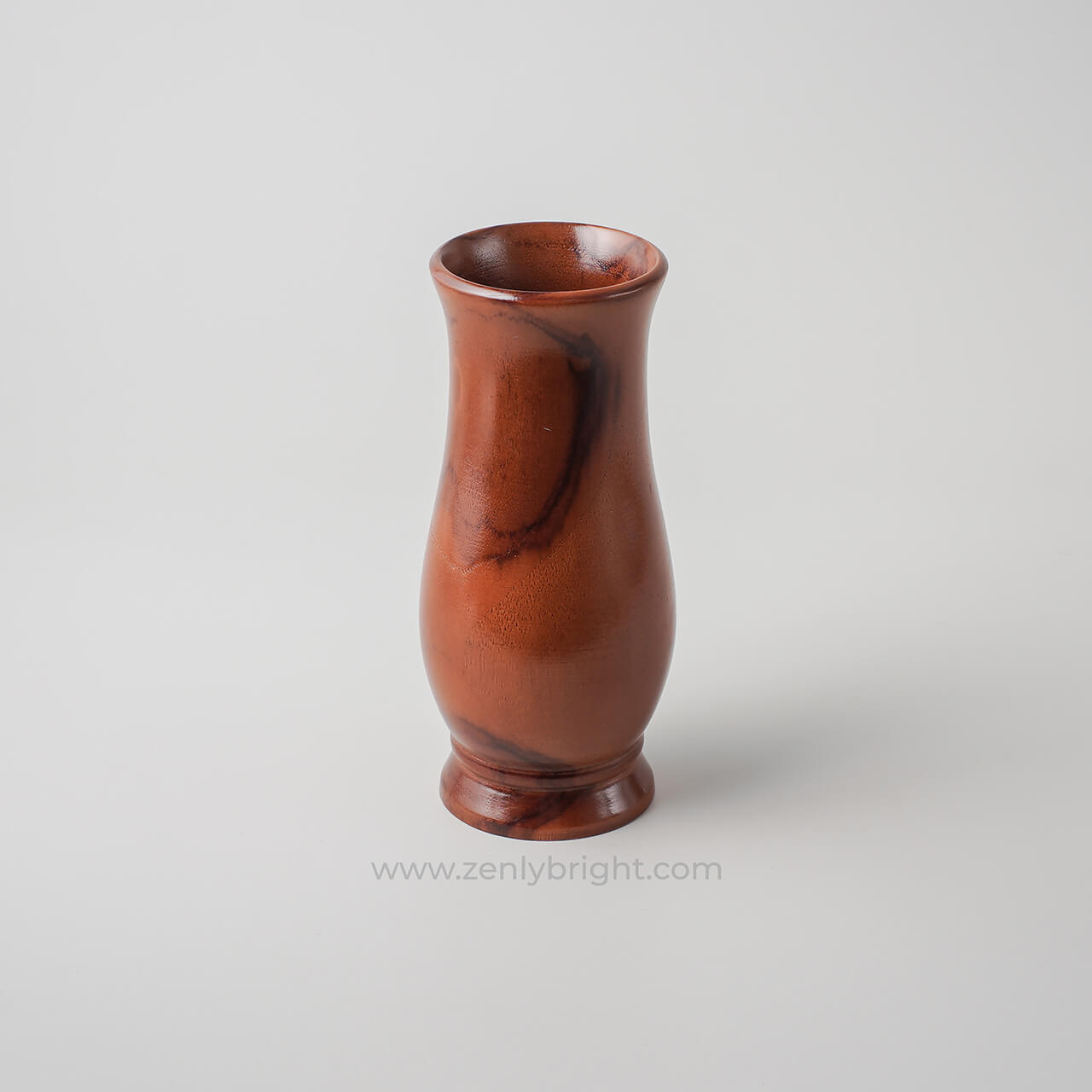 wooden-vase-alena-zenly-bright